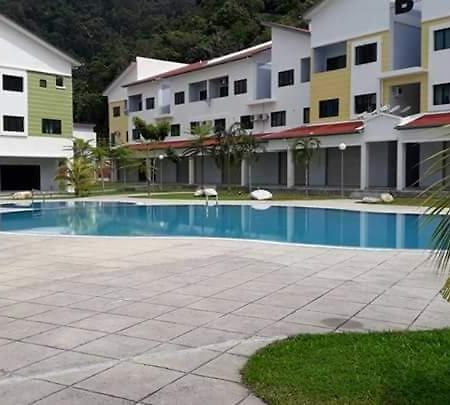 Ferienwohnung Lot 10 Pangkor Pekan Pangkor Exterior foto